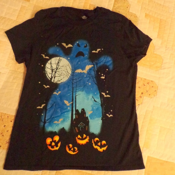 Halloween Tee Shirt - Picture 1 of 2